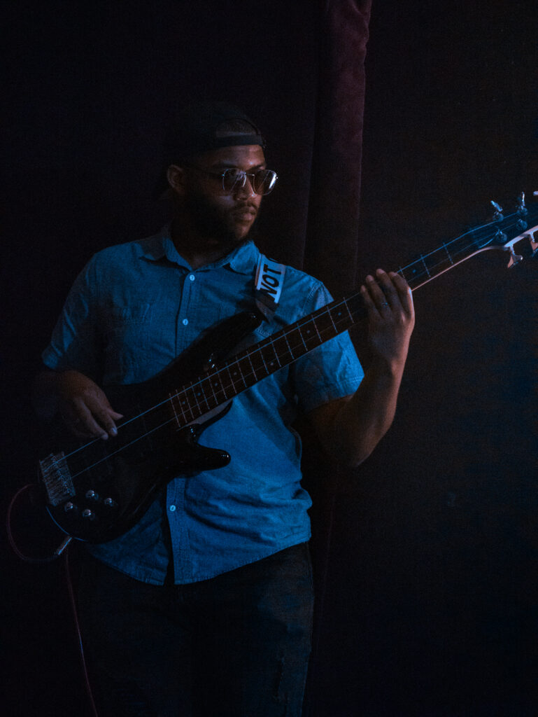 p1353377